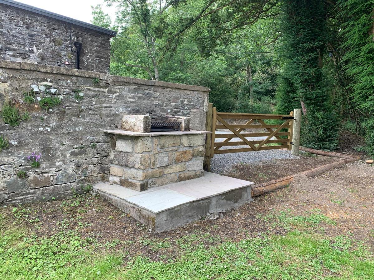 霍伊克Branxholme Castle别墅 外观 照片