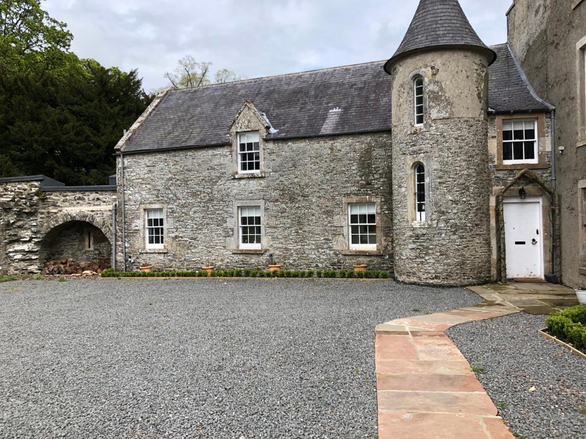 霍伊克Branxholme Castle别墅 外观 照片